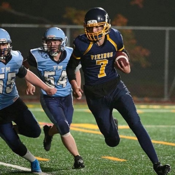 Meet your Posher, Benjamin - Picture 1 of 1